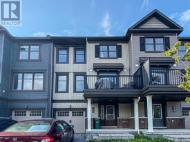 206 Halyard Way in Ottawa, ON - Building Photo