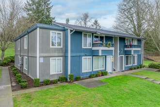 Parkwood Terrace in Bremerton, WA - Building Photo - Building Photo