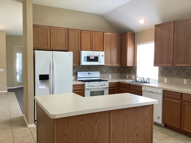 5018 Beechknoll Ln in Katy, TX - Building Photo - Building Photo