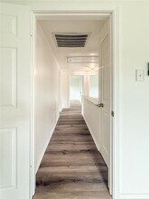 613 Bradley St in Seabrook, TX - Building Photo - Building Photo