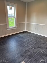 1126 Borden Ave SW in Massillon, OH - Building Photo - Building Photo