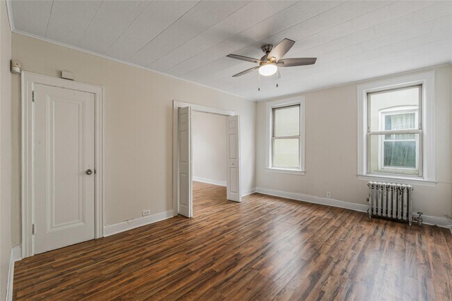 50-14 41st St in Queens, NY - Building Photo - Building Photo