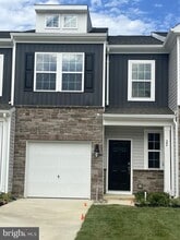 22 Whaler Dr in Runnemede, NJ - Building Photo - Building Photo