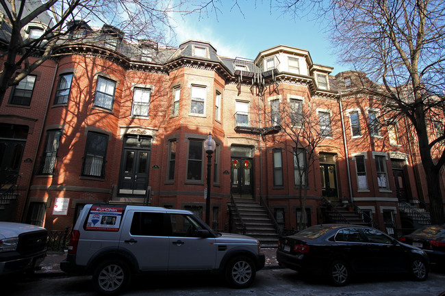 57 Dwight St in Boston, MA - Foto de edificio - Building Photo