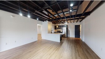 5103 Live Oak St in Dallas, TX - Building Photo