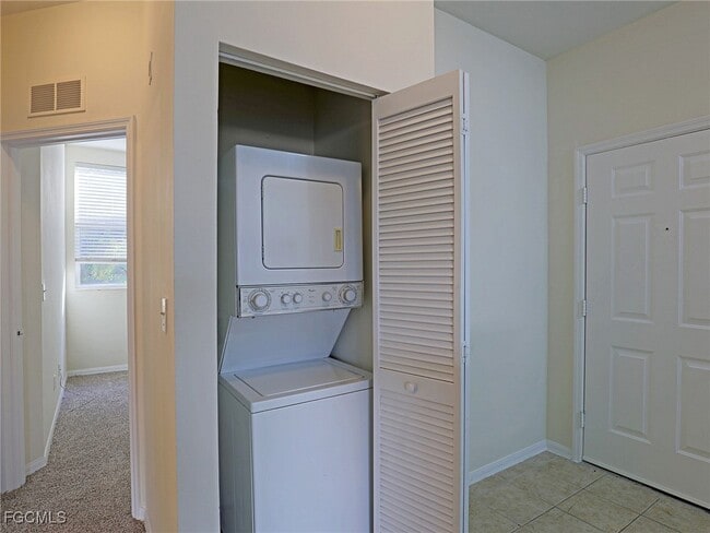 property at 4133 Bellasol Cir