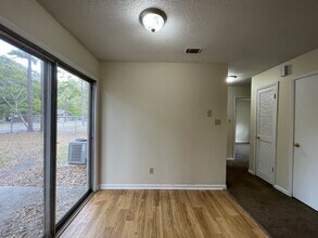 120 Pointe S Dr in Hinesville, GA - Building Photo - Building Photo