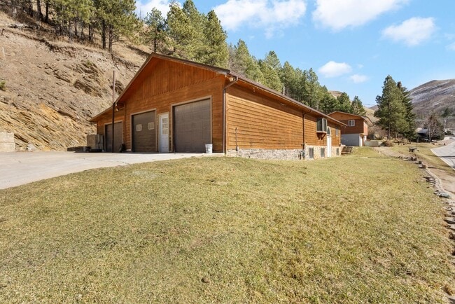 4 Peck St in Deadwood, SD - Building Photo - Building Photo