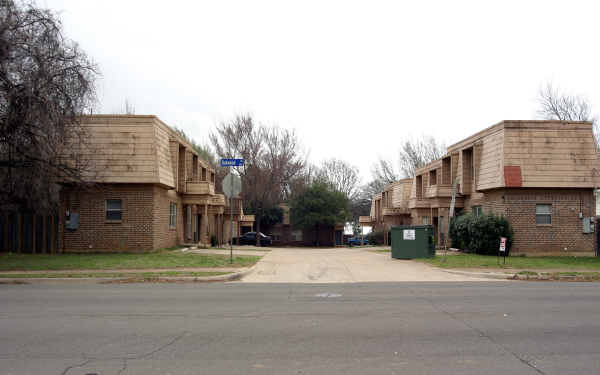 6 Duplexes in Arlington, TX - Foto de edificio - Building Photo