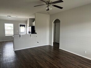 14857 E 37th Pl S in Tulsa, OK - Foto de edificio - Building Photo