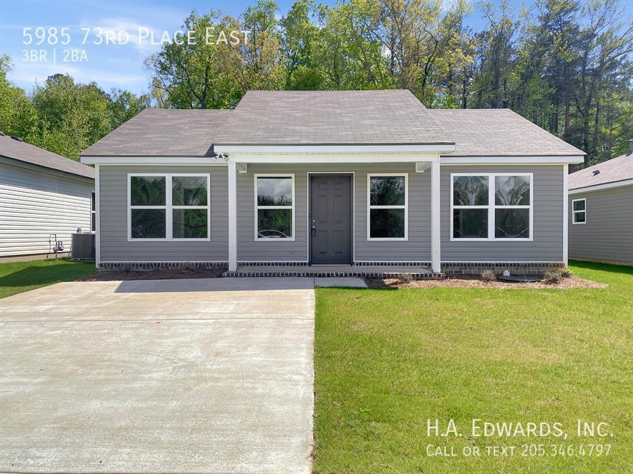 5985 73rd E Pl in Cottondale, AL - Building Photo