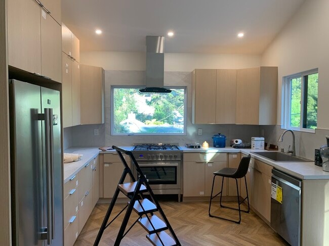 property at 220 Hiawatha Ave