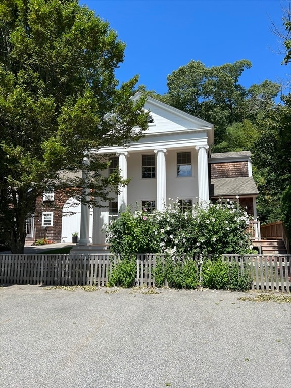 property at 24 Morse Ct