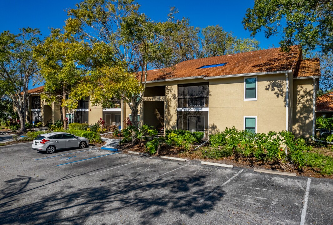 Vintage Grand at Palmer Ranch Apartments in Sarasota, FL - Building Photo