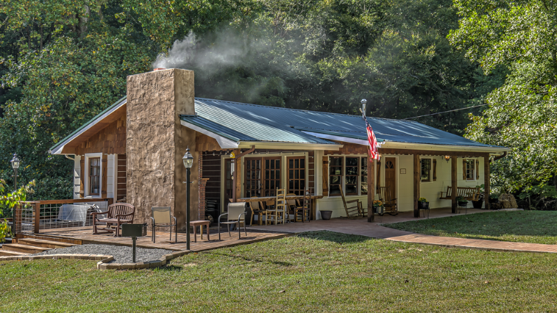 128 Chancey Rd in Cherry Log, GA - Building Photo