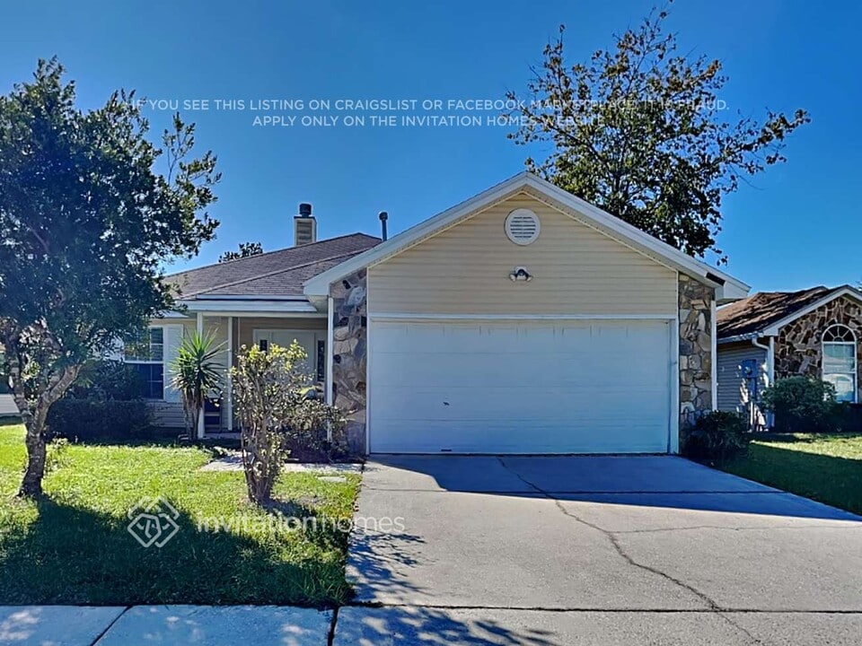 11190 Wyndham Hollow Ln in Jacksonville, FL - Building Photo