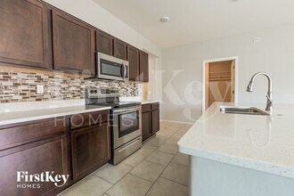 12386 W Reyher Farms Loop in Marana, AZ - Foto de edificio - Building Photo