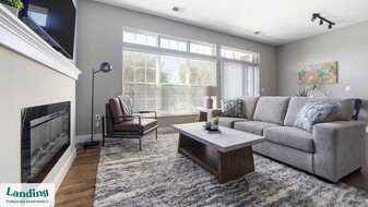 41 E 9th Ave in Columbus, OH - Building Photo