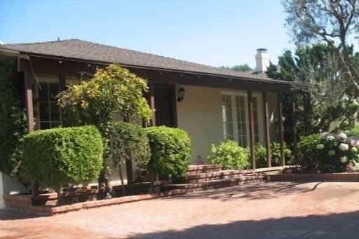 2226 Patricia Ave in Los Angeles, CA - Building Photo - Building Photo