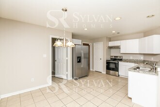 7504 Circle Dr in North Richland Hills, TX - Foto de edificio - Building Photo