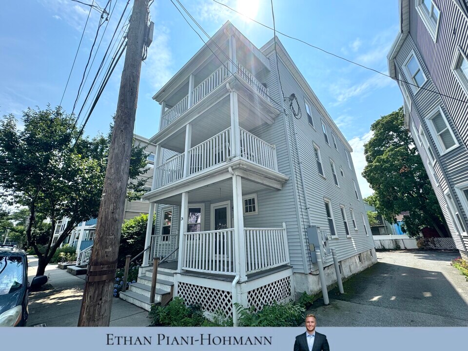 24 Madison Ave, Unit 3 in Cambridge, MA - Building Photo