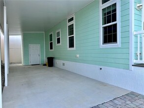 139 NE Coastal Dr in Ocean Breeze, FL - Building Photo - Building Photo