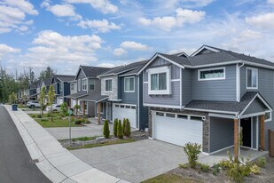 Bella Cresta in Marysville, WA - Building Photo