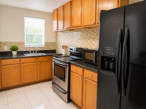 3750 NW 115th Ave in Coral Springs, FL - Building Photo - Building Photo