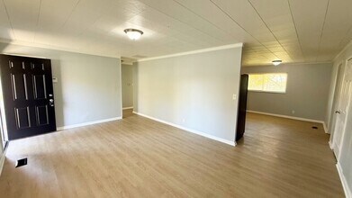 3902 N Mitthoefer Rd in Indianapolis, IN - Building Photo - Building Photo