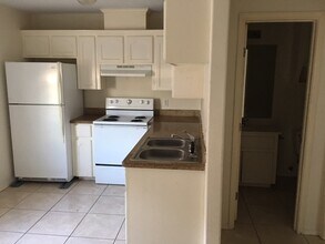 319 Rockport St in Mission, TX - Building Photo - Building Photo