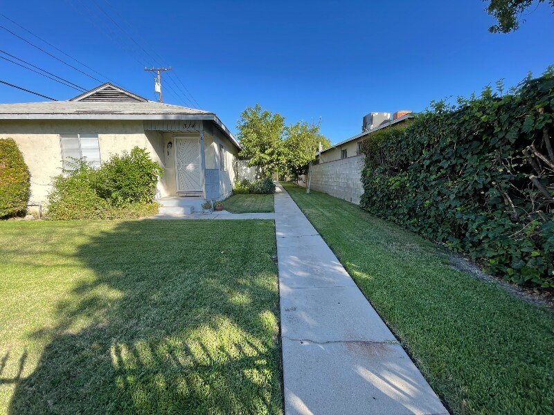 314 W Providencia Ave in Burbank, CA - Building Photo