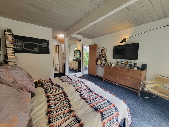 18 Mt Rainier Ct in San Rafael, CA - Building Photo - Building Photo