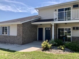 451 Linden Dr in Lomira, WI - Building Photo