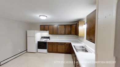 701 Grove St in Marquette, MI - Building Photo - Building Photo