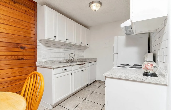 property at 10211 Ura Ln