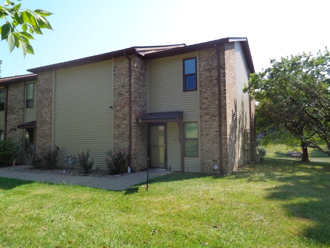 property at 1992 Waterfront Dr N