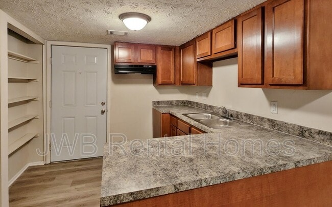 7201 Arlington Expy in Jacksonville, FL - Building Photo - Building Photo
