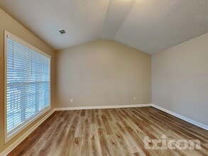 6010 Waggoner Ct in Rex, GA - Building Photo - Building Photo