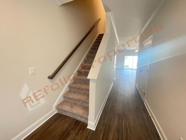 6917 Outfall Point Ln in Raleigh, NC - Building Photo - Building Photo