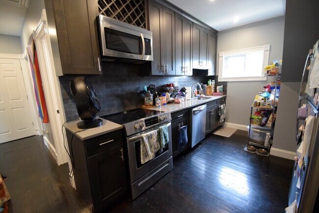 33 Ridgemont St, Unit 3 in Boston, MA - Building Photo - Building Photo