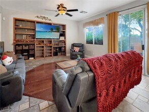 211 Belle Isle Ct in Henderson, NV - Building Photo - Building Photo