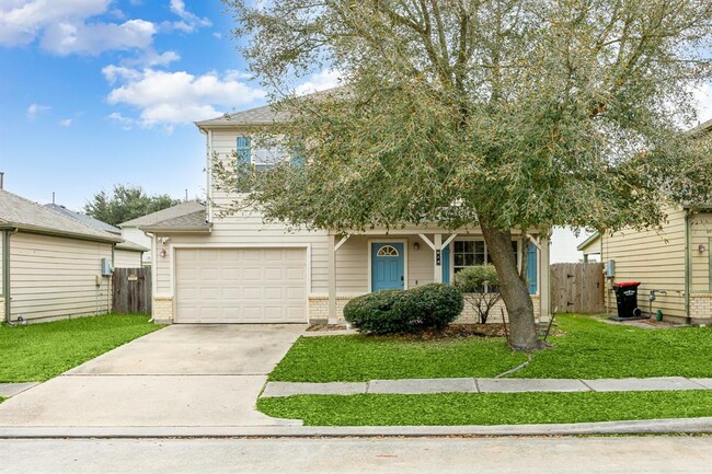 property at 814 Eagles Glide Dr