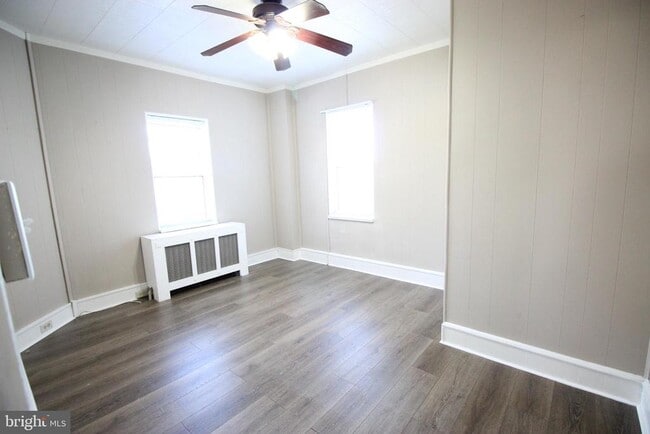 201 E Delaware Ave in Wilmington, DE - Building Photo - Building Photo