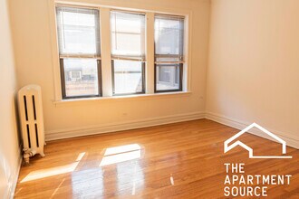 1425 W Cullom Ave in Chicago, IL - Building Photo - Building Photo