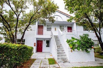 4295 NW 114th Terrace in Coral Springs, FL - Building Photo - Building Photo