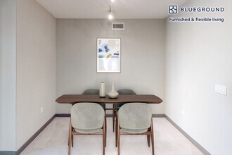 2777 Alton Pkwy, Unit SI FL4-ID11254A in Irvine, CA - Foto de edificio - Building Photo