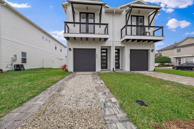 803 7th Ave S in Jacksonville Beach, FL - Building Photo - Building Photo