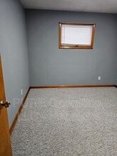 2205 Lindyview Rd in Bellevue, NE - Building Photo - Building Photo