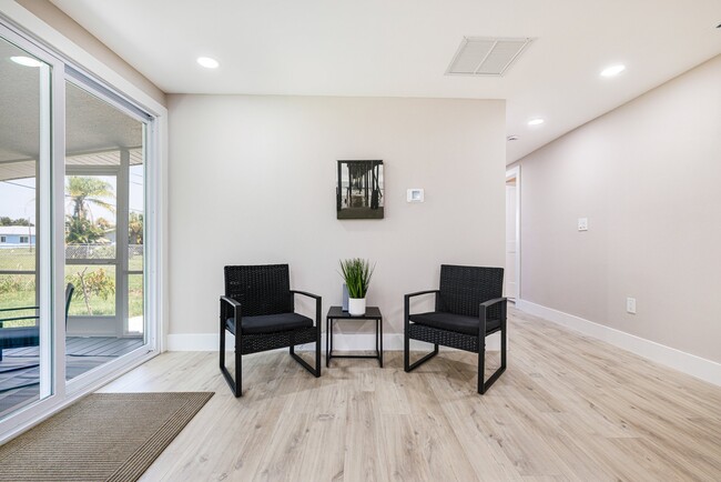 1840 Bluebird Ln in Englewood, FL - Building Photo - Building Photo