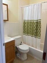 678 N 33rd St in Philadelphia, PA - Building Photo - Building Photo